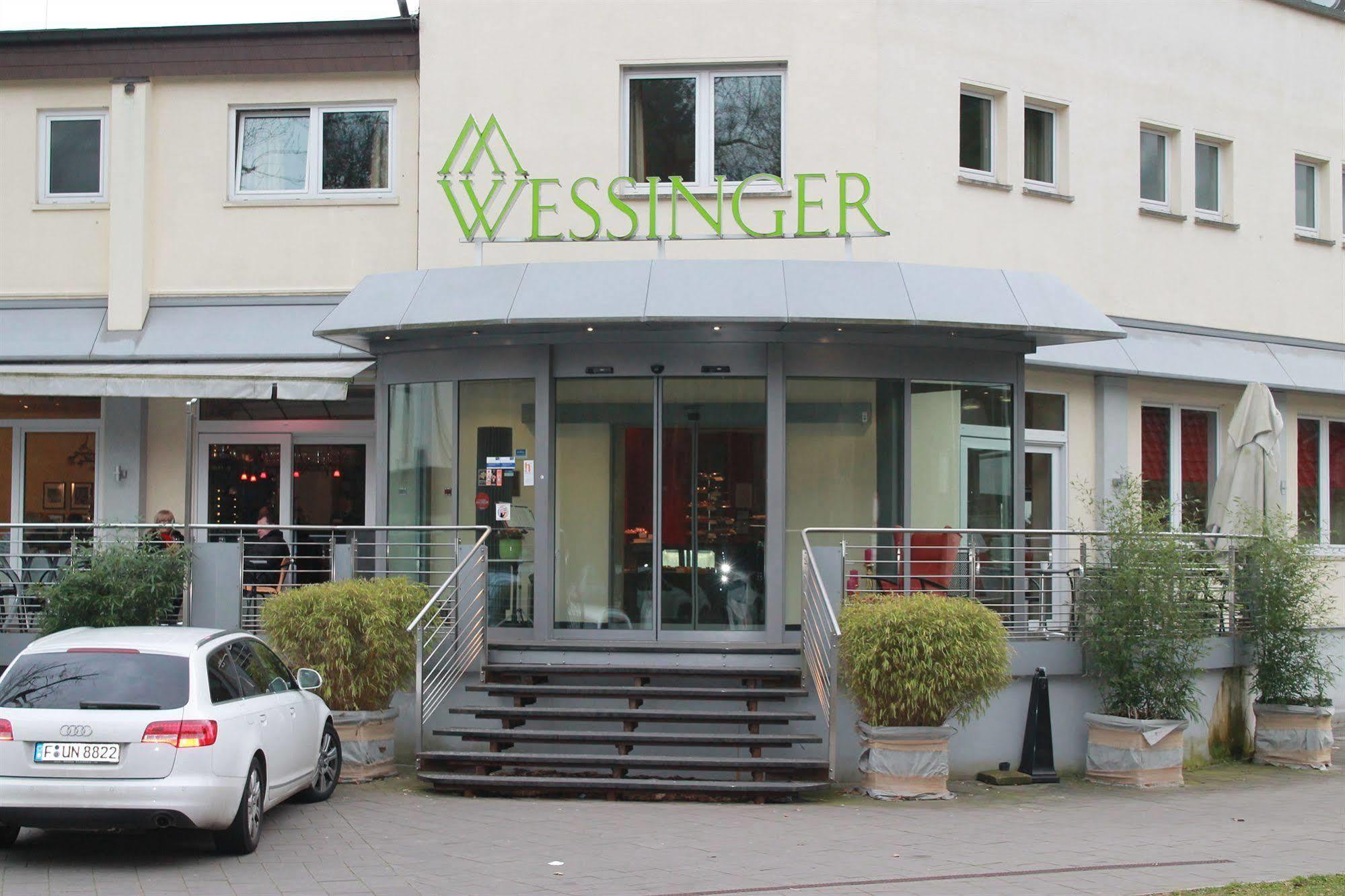 Hôtel Wessinger à Neu-Isenburg Extérieur photo